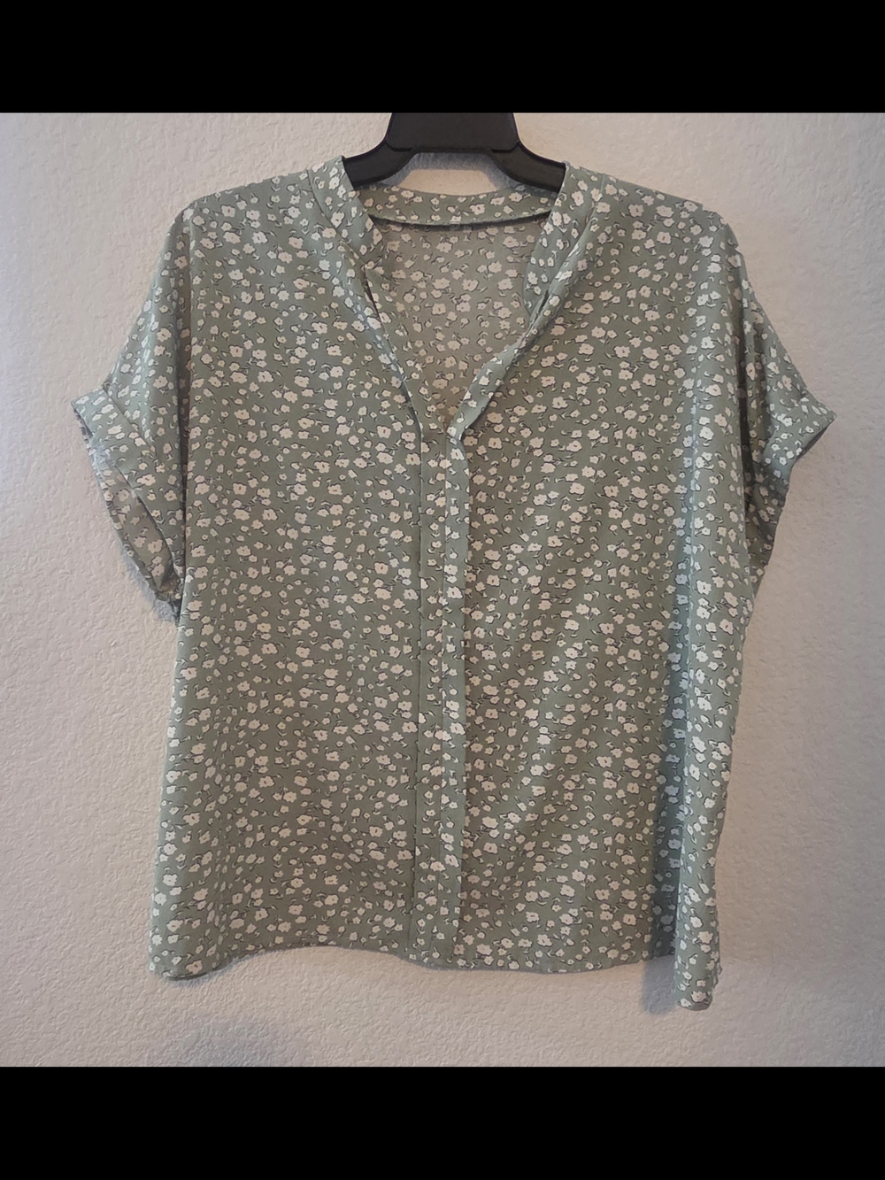 SHEIN Sage Green Floral Top with White Blossoms